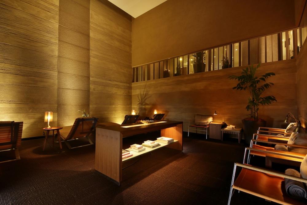 Royal Oak Hotel Spa & Gardens Otsu Exterior photo
